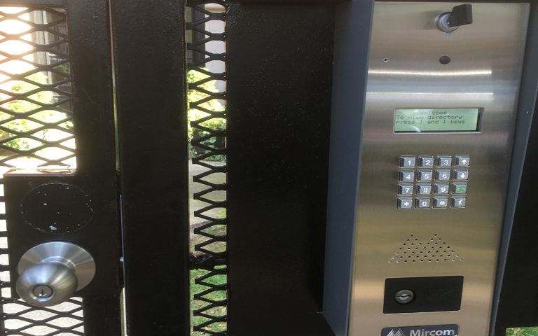 Charlotte mobile locksmith provide 24 hour service in Charlotte, NC